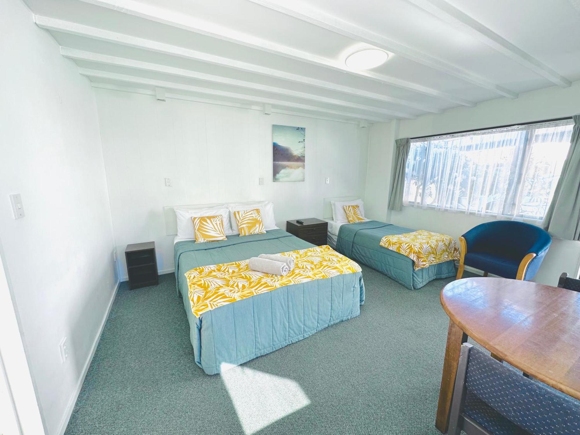 Gothic Heights Motel Christchurch Ngoại thất bức ảnh