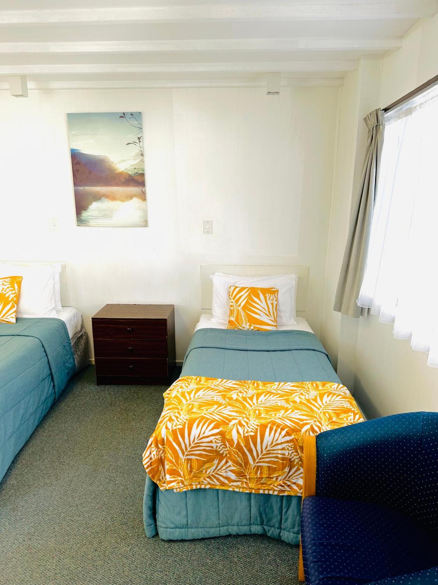 Gothic Heights Motel Christchurch Ngoại thất bức ảnh