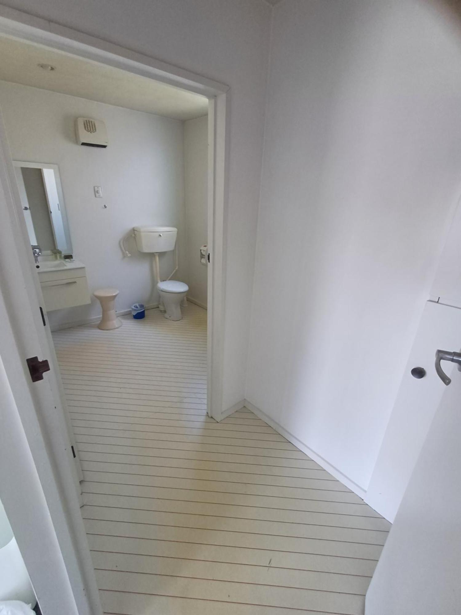 Gothic Heights Motel Christchurch Phòng bức ảnh