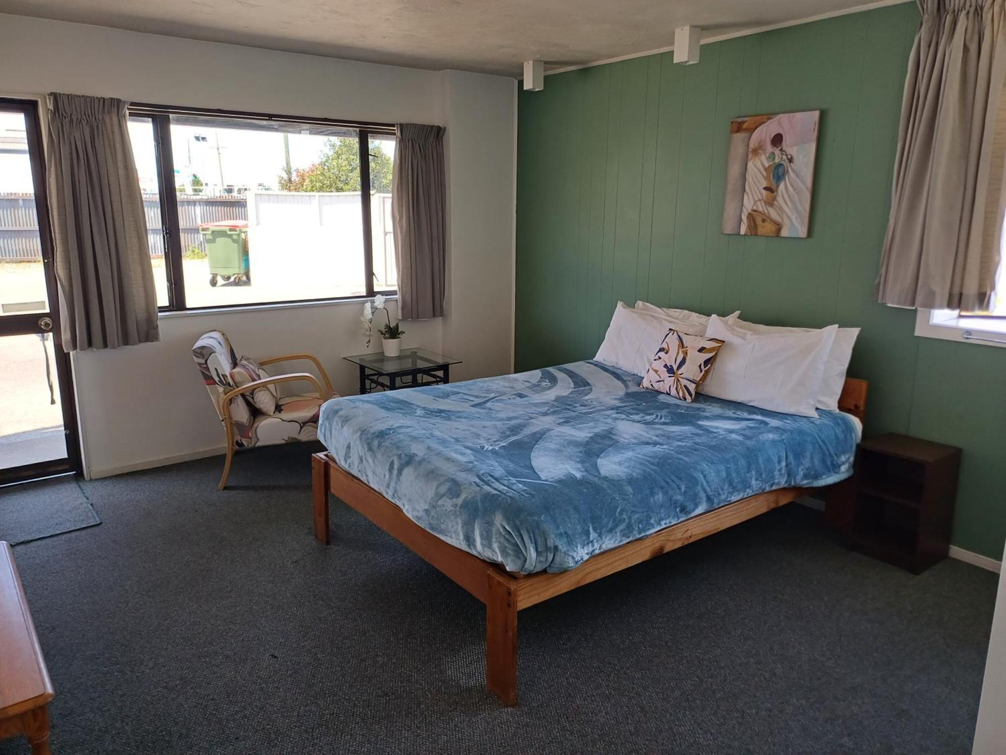 Gothic Heights Motel Christchurch Phòng bức ảnh