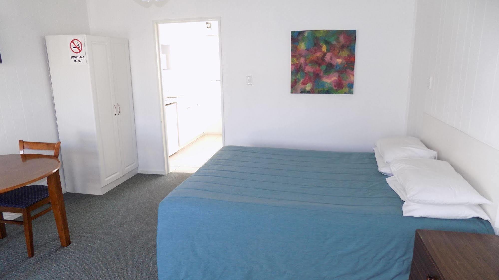 Gothic Heights Motel Christchurch Ngoại thất bức ảnh
