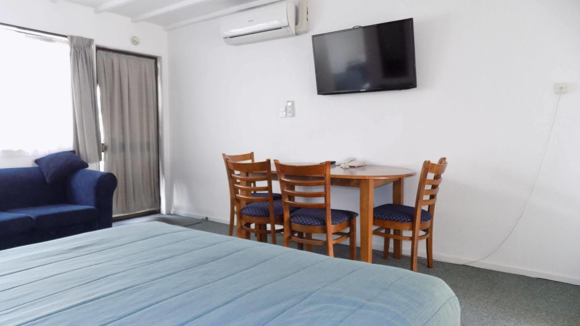Gothic Heights Motel Christchurch Ngoại thất bức ảnh