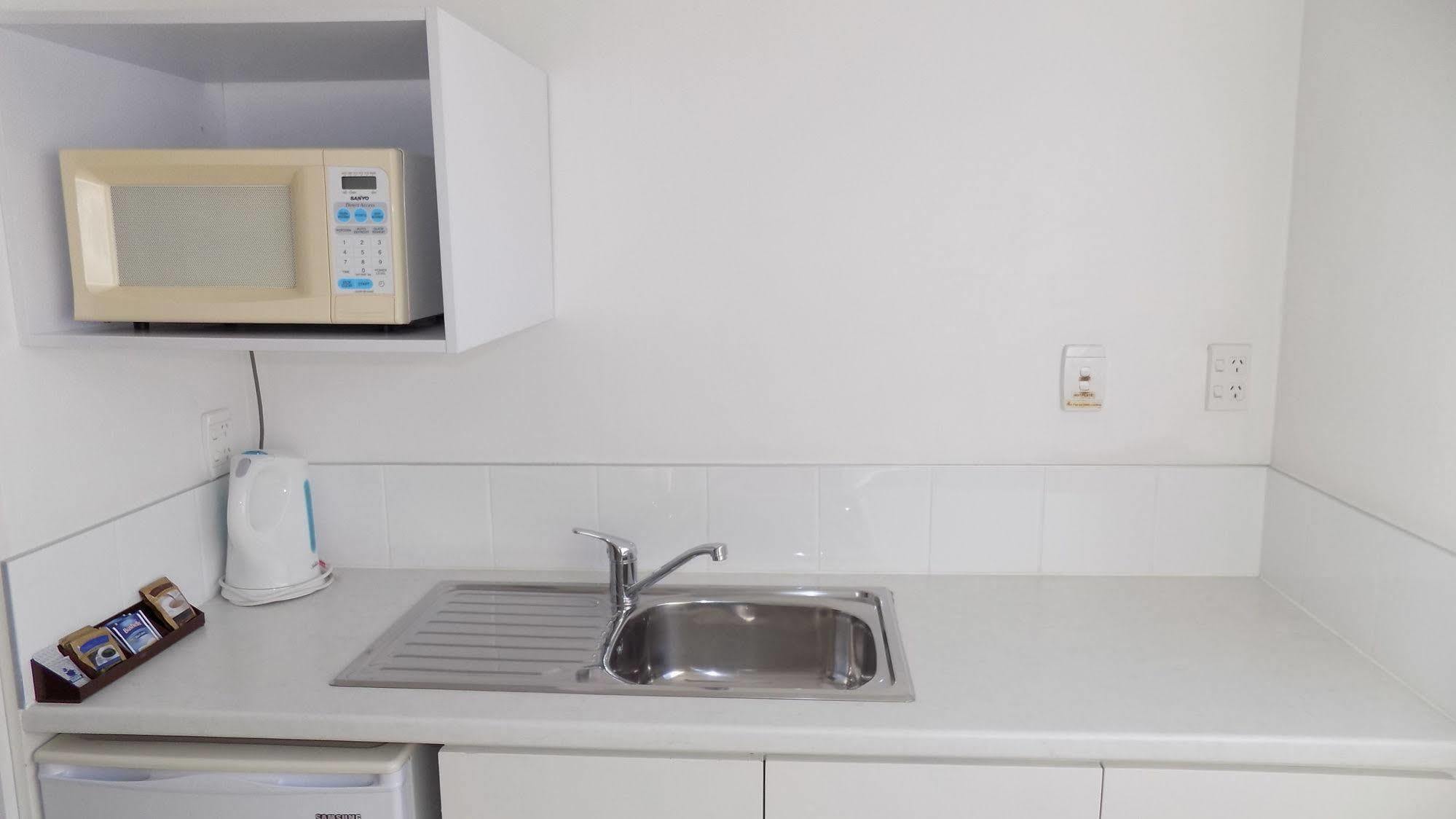 Gothic Heights Motel Christchurch Ngoại thất bức ảnh