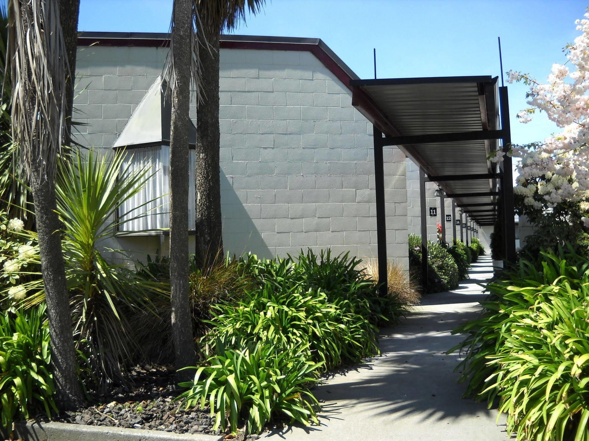 Gothic Heights Motel Christchurch Ngoại thất bức ảnh